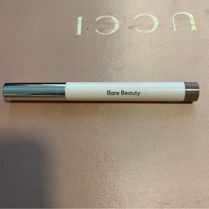 Rare Beauty Eyeshadow Stick — Contentment